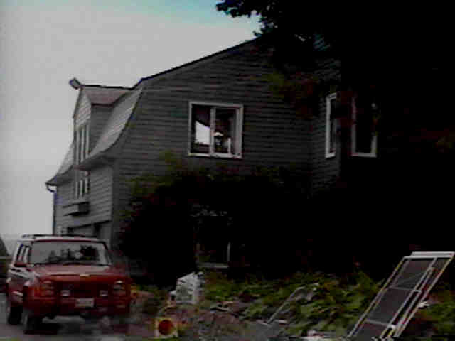 Building photograph for 7 DOGWOOD DR